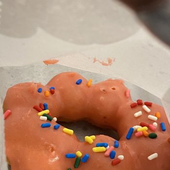 Harmony Tea Shoppe - a glazed donut with sprinkles - Bubble Tea Near Me - Indianapolis, Indiana Harmony Tea Shoppe - a glazed donut with sprinkles - Bubble Tea Near Me - Indianapolis, Indiana