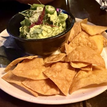 Cafe Con Ron - Guacamole and chips - Seafood Near Me - Los Angeles, California Cafe Con Ron - Guacamole and chips - Seafood Near Me - Los Angeles, California