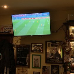 Murphy's Law Irish Pub - TVs