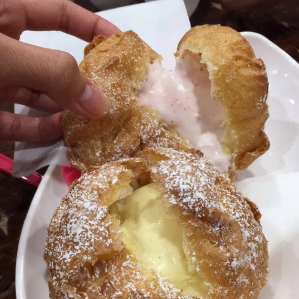 Mochi - Regular cream puff shell with strawberry and vanilla filling. - Ice Cream & Frozen Yogurt Near Me - Irvine, California Mochi - Regular cream puff shell with strawberry and vanilla filling. - Ice Cream & Frozen Yogurt Near Me - Irvine, California
