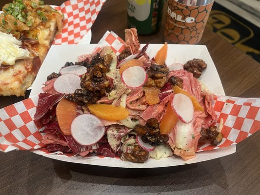 Old Gold Tomato Pie by null