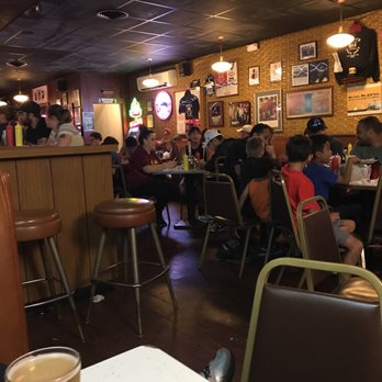 Matt's Bar - Inside of Matts Bar - Burgers Near Me - Minneapolis, Minnesota