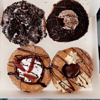 Mojo Donuts - Death by Chocolate Gourmet Donut Oreo Speedwagon Gourmet Berry Go Round Gourmet Donut - Donuts Near Me - Pembroke Pines, Florida Mojo Donuts - Death by Chocolate Gourmet Donut Oreo Speedwagon Gourmet Berry Go Round Gourmet Donut - Donuts Near Me - Pembroke Pines, Florida