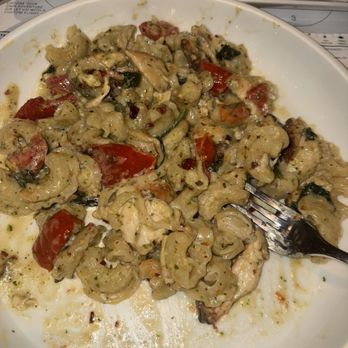 Sixty Vines - Pasta with roasted chicken - Pizza Near Me - Raleigh, North Carolina Sixty Vines - Pasta with roasted chicken - Pizza Near Me - Raleigh, North Carolina