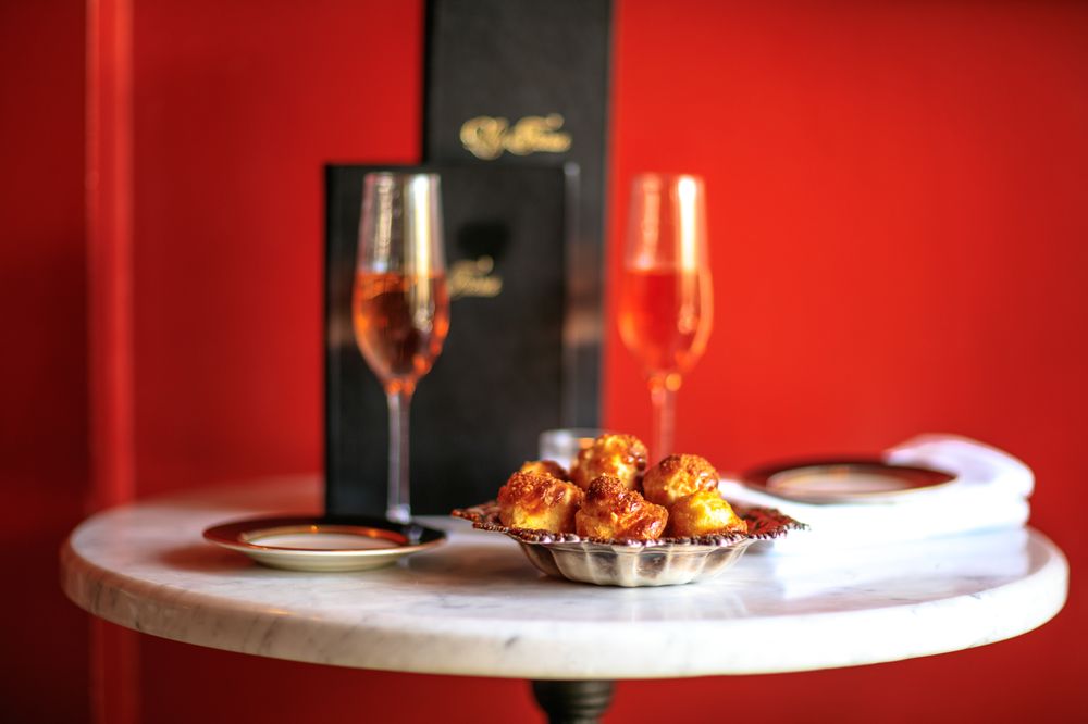 BAR LES FRERES CLOSED 135 Photos & 182 Reviews 7637 Wydown Blvd