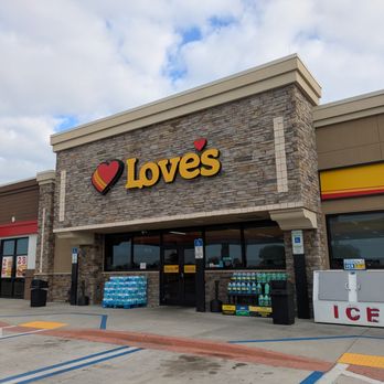 Love's Travel Stop - Love's Travel Stop, Moore Haven - Convenience Stores Near Me - Moore Haven, Florida