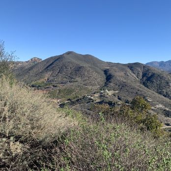 Monserate Mountain Preserve - On the loop trail - Hiking Near Me - Fallbrook, California