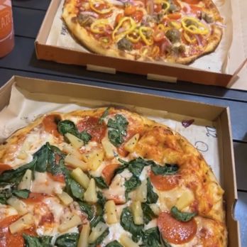 Blaze Pizza - Salad Near Me - Northridge, California Blaze Pizza - Salad Near Me - Northridge, California