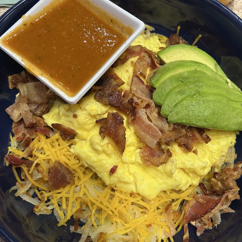 Stella's Fresh Brunch - Farm house bowl w/ bacon  so good! - Breakfast & Brunch Near Me - Pearland, Texas