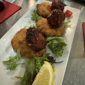 Warehouse No. 1 Restaurant - Duck poppers....sorry, I ate one before I could take the picture! - Seafood Near Me - Monroe, Louisiana Warehouse No. 1 Restaurant - Duck poppers....sorry, I ate one before I could take the picture! - Seafood Near Me - Monroe, Louisiana