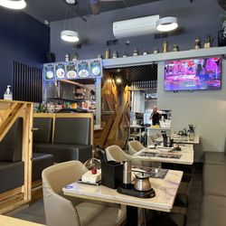Mr Liu Noodle House - Inside