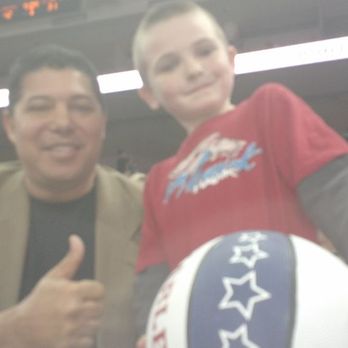 Dog Training Diva - My grandson and Tyrone Hollywood Brown of the Harlem Globetrotters - Pet Training Near Me