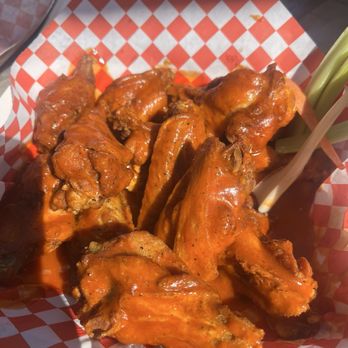 Galvan's Eatery - Buffalo wings - Beer Gardens Near Me - Cotati, California Galvan's Eatery - Buffalo wings - Beer Gardens Near Me - Cotati, California