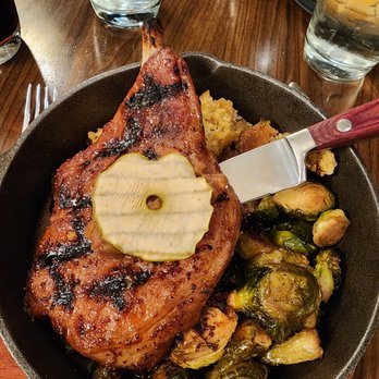 Ember and Elm - Breakfast & Brunch Near Me - Pigeon Forge, Tennessee