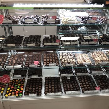 Kilwins Ice Cream - Chocolate - Fudge - Delectables other than fudge - Desserts Near Me - Evanston, Illinois