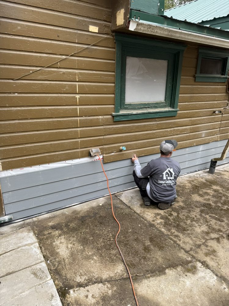 Slide of Freeman Construction