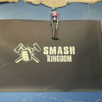 Smash Kingdom - Getting ready for Halloween! - Axe Throwing Near Me - Oakland, California Smash Kingdom - Getting ready for Halloween! - Axe Throwing Near Me - Oakland, California