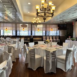 Sea Queen Restaurant & Banquet Hall - Sea Queen Dining Area: Step into the Sea Queen dining area and be captivated by its sophisticated ambiance.