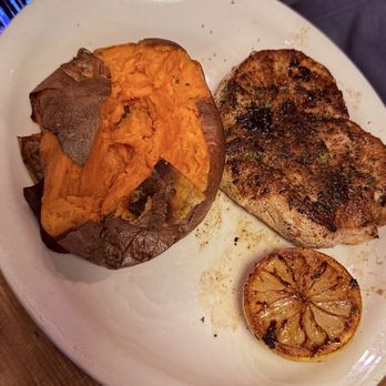 Texas Roadhouse - Herb Crusted Chicken with sweet potato - Steakhouses Near Me - O'Fallon, Missouri Texas Roadhouse - Herb Crusted Chicken with sweet potato - Steakhouses Near Me - O'Fallon, Missouri