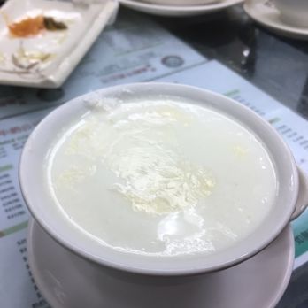 港澳義順牛奶公司 - Original 雙皮奶 cold - Desserts Near Me - Hong Kong, HK 港澳義順牛奶公司 - Original 雙皮奶 cold - Desserts Near Me - Hong Kong, HK