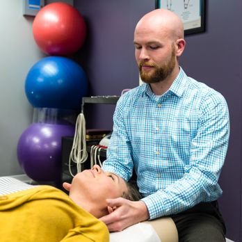 Stonebridge Chiropractic - Chiropractors Near Me - Minneapolis, Minnesota Stonebridge Chiropractic - Chiropractors Near Me - Minneapolis, Minnesota