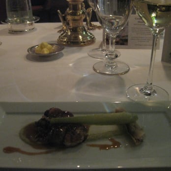 Le Gavroche - Filet de Maigre Parfume au Ras-el-Hanout - French Near Me - London, XGL Le Gavroche - Filet de Maigre Parfume au Ras-el-Hanout - French Near Me - London, XGL