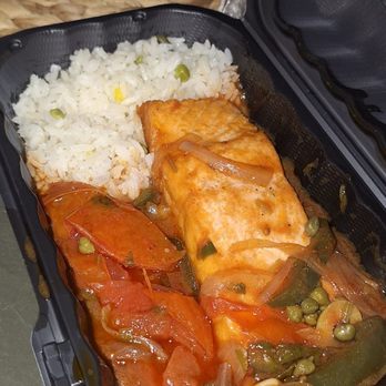 Luna Oaxaca - Salmon entrée exceeded my expectations. Definitely a must have - New Mexican Cuisine Near Me - Baltimore, Maryland
