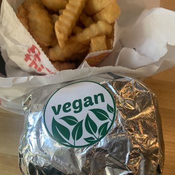 Ken's Diner & Grill - American Near Me - Skokie, Illinois