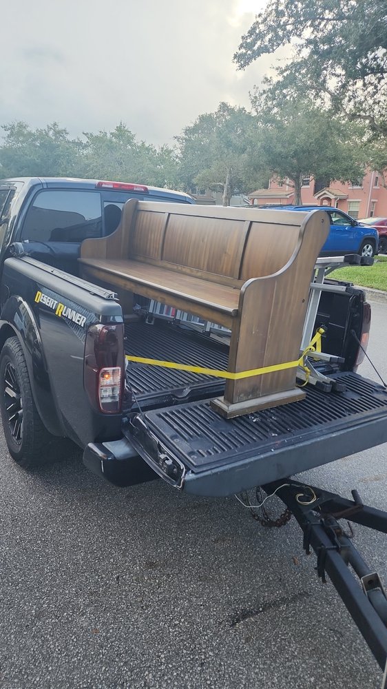 HAULING TRASH JUNK REMOVAL - 13 Photos - 573 NW Biscayne Dr, Port St