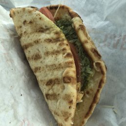 Chicken Pesto Flatbread Chicken Pesto Flatbread