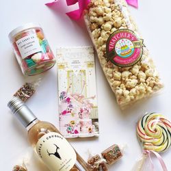 Use Birthday popcorn in birthday party and make it more enjoyable.