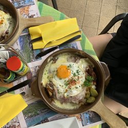 Hotel Brienzerburli - Traditional Rösti - I think it was Oberland Rösti on the Menü.