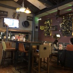 Brewhouse & Kitchen