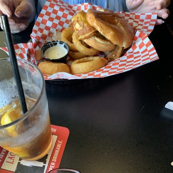 178 Bar & Grill - Really good onion rings - Bars Near Me - Lake Isabella, California 178 Bar & Grill - Really good onion rings - Bars Near Me - Lake Isabella, California