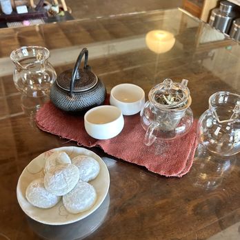 Far Leaves Tea - Tea Rooms Near Me - Berkeley, California