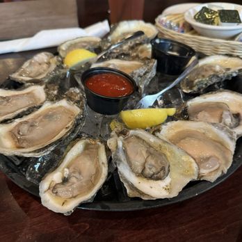 Dons Seafood - Lafayette - Fresh oysters - Seafood Near Me - Lafayette, Louisiana