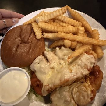 Silver Spring House Restaurant - American Near Me - Cincinnati, Ohio