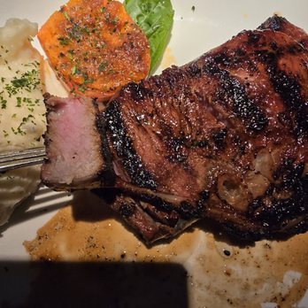 Bartlett's - First attempt at medium rare steak. Abysmal - Steakhouses Near Me - Austin, Texas