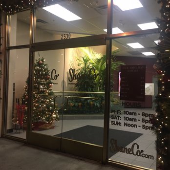 Shane Co. - Christmas decor - Jewelry Near Me - Walnut Creek, California Shane Co. - Christmas decor - Jewelry Near Me - Walnut Creek, California