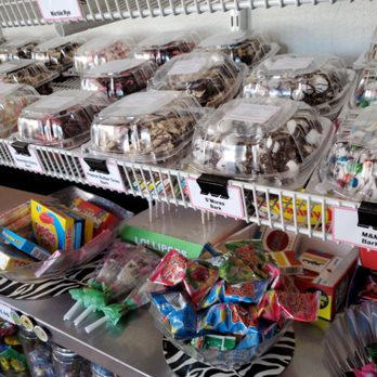Jen's Sweet Treats - Cupcakes Near Me - Cudahy, Wisconsin