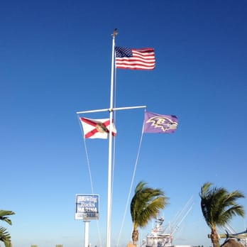 Blowing Rocks Marina - Tiki Bars Near Me - Jupiter, Florida