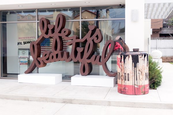 Art of the World Gallery by null