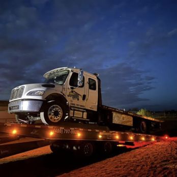 Professional Towing & Recovery - Towing Near Me - Gilbert, Arizona Professional Towing & Recovery - Towing Near Me - Gilbert, Arizona