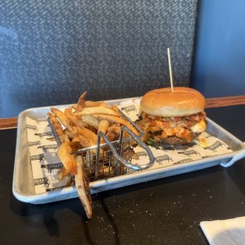 Omaha Tap House - Downtown - Bars Near Me - Omaha, Nebraska Omaha Tap House - Downtown - Bars Near Me - Omaha, Nebraska