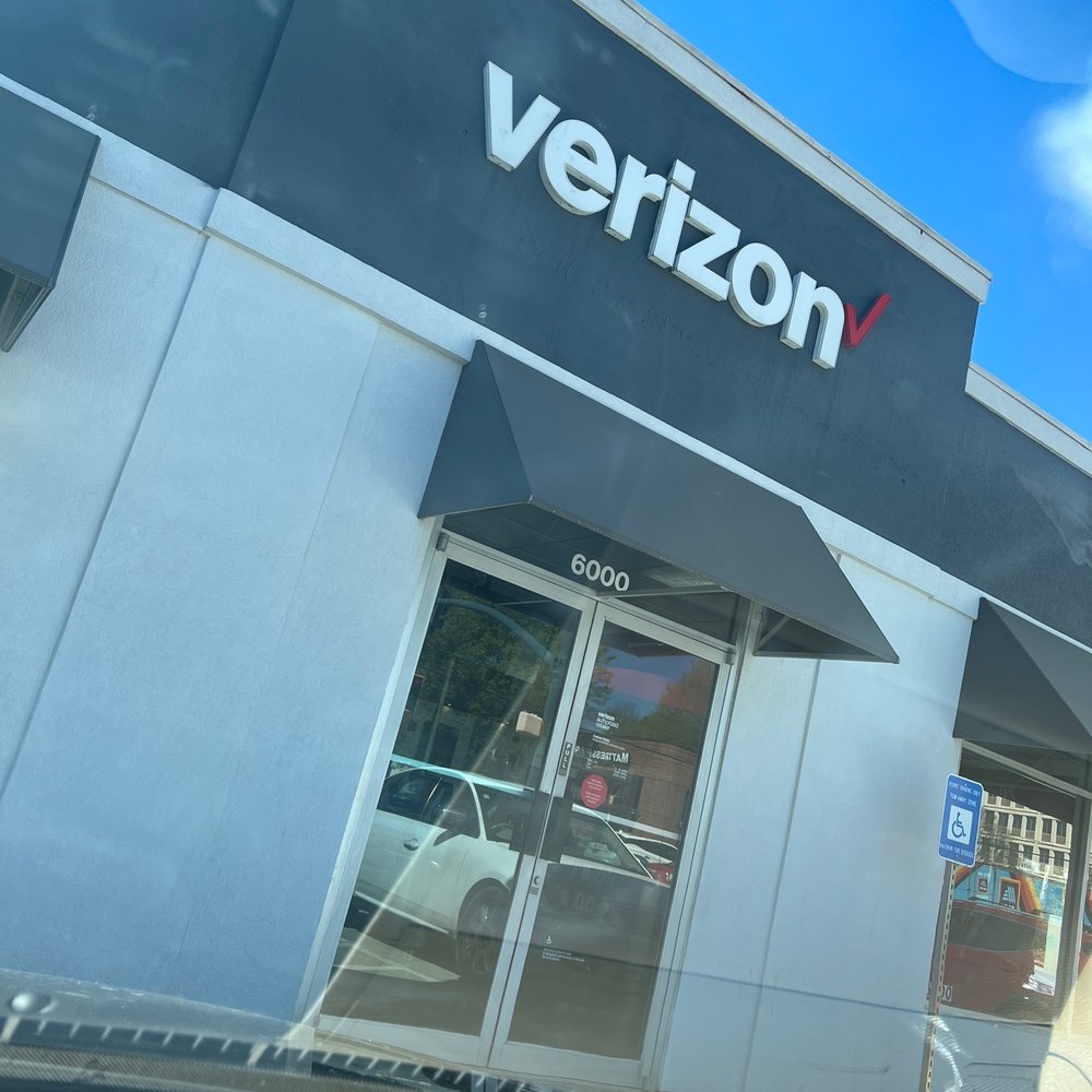 Verizon - Mobile Phones Near Me - Sandy Springs, Georgia Verizon - Mobile Phones Near Me - Sandy Springs, Georgia