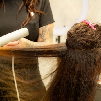 Passion 4 Beauty - Blow Out after a style - Hair Salons Near Me - Espoo Passion 4 Beauty - Blow Out after a style - Hair Salons Near Me - Espoo