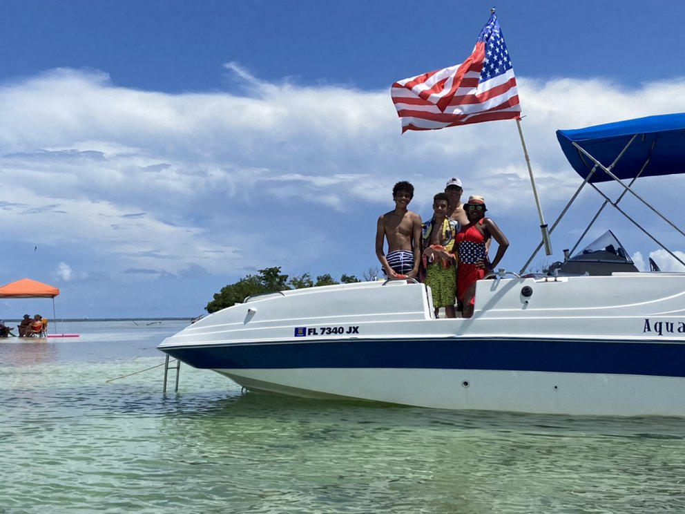 Aqua Leisure Boat Tours Logo