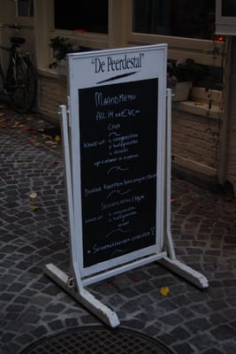 De Peerdestal | Restaurant Antwerpen by null