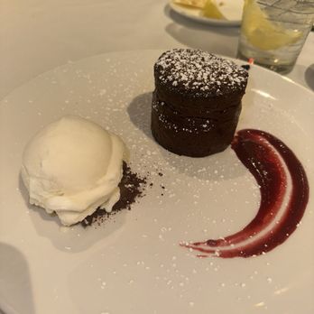 Roy's Waikiki - Roy's Melting Hot Chocolate Souffle - Hawaiian Near Me - Honolulu, Hawaii Roy's Waikiki - Roy's Melting Hot Chocolate Souffle - Hawaiian Near Me - Honolulu, Hawaii