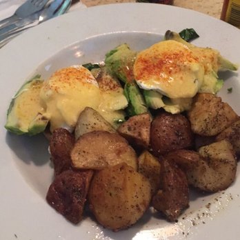 Corner Cafe - Florentine eggs benedict with avocado - Breakfast & Brunch Near Me - Newport, Rhode Island Corner Cafe - Florentine eggs benedict with avocado - Breakfast & Brunch Near Me - Newport, Rhode Island